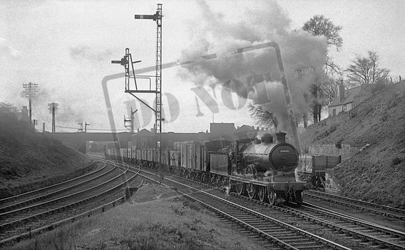 54450 1953-04-06 Forfar North Junction