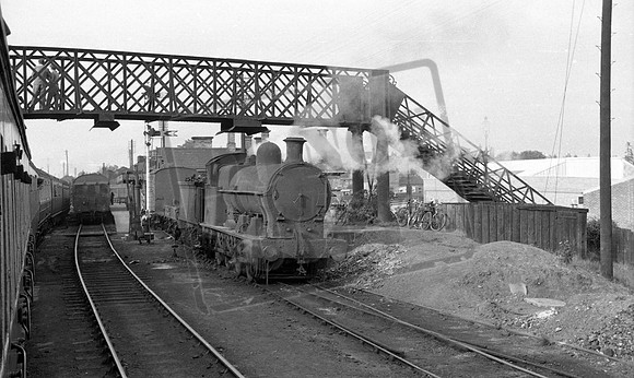 49441 1953 Leighton Buzzard