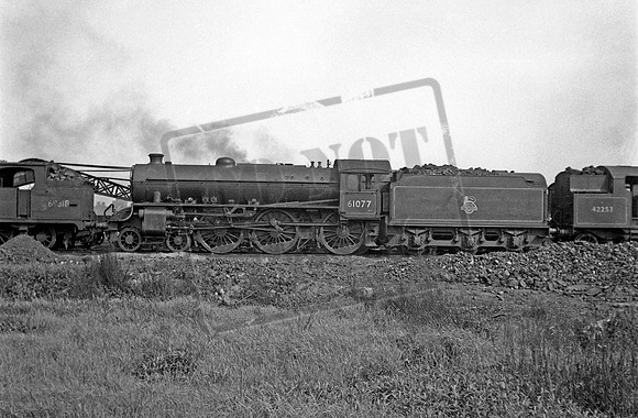 61077 1950s Neasden