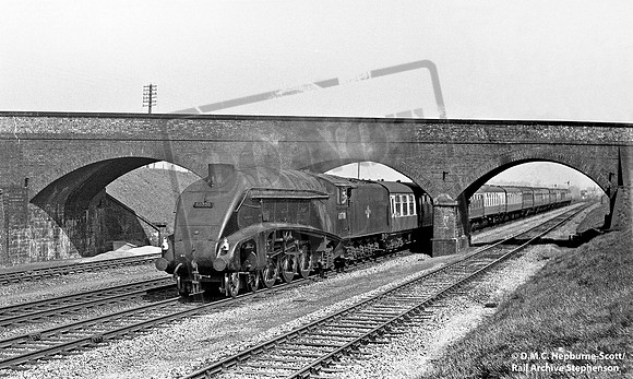 60700 1958-04-23 near Huntingdon