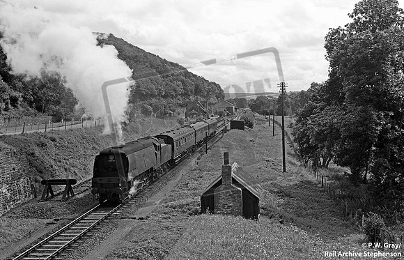 34070 1963-08-23 Kings Nympton