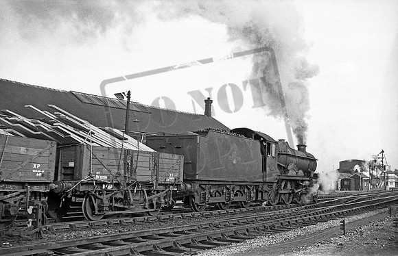 7022 1964-10-10 Gloucester