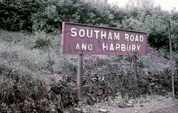 Station sign 1963-05-04 Southam Road and Harbury