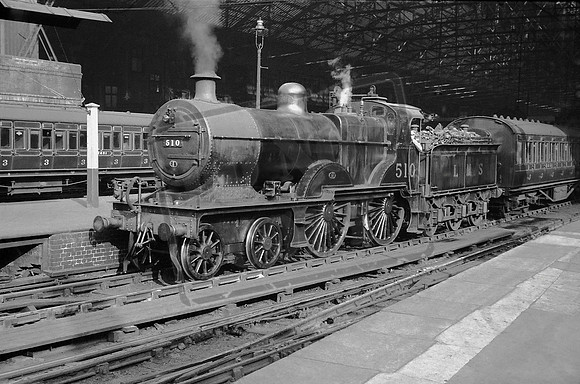 510 1937-10-02 Birmingham New Street
