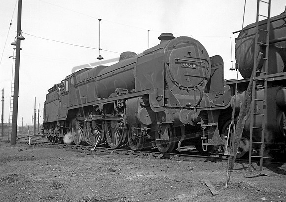 45510 1955-04-11 Willesden