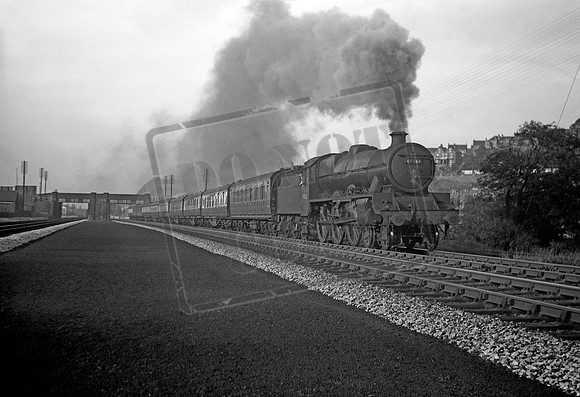 45561 1950s Millhouses