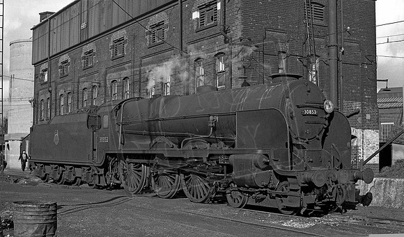 30853 1961c Eastleigh shed