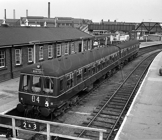 DMU E56002 1960s Lincoln Central