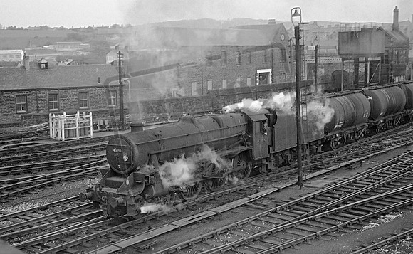 45095 1968-04-30 Carnforth