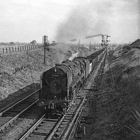 92066 1958 Norton South
