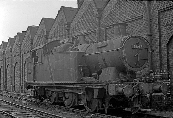 6643 1964 Barry shed