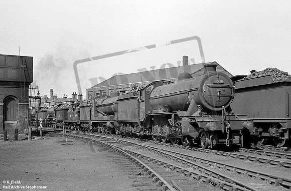 63970 1950s Retford Thrumpton GC shed