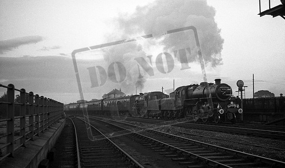 43063 43000 1966-10-02 Morpeth