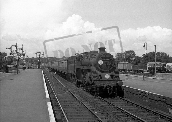 76016 1956-07-02 Fareham