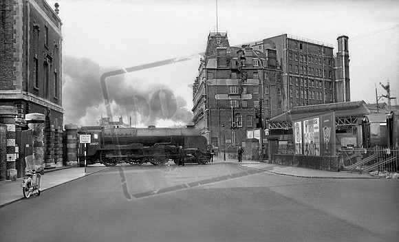 30855 1959-04-05 Southampton Canute Road