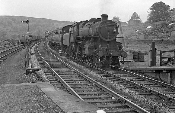43119 1964 Grindleford