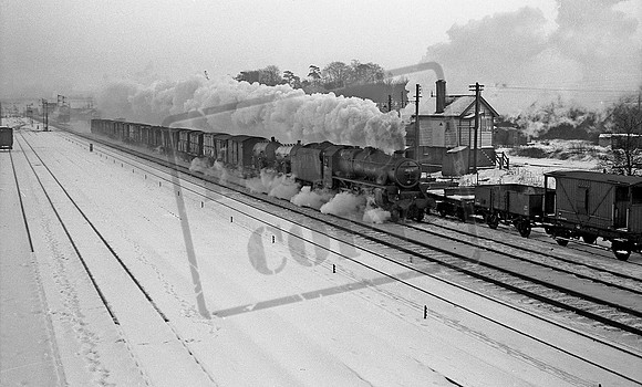 45272 1963-01-17 Blisworth