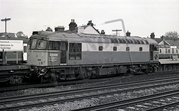 33009 1991-07 Tonbridge