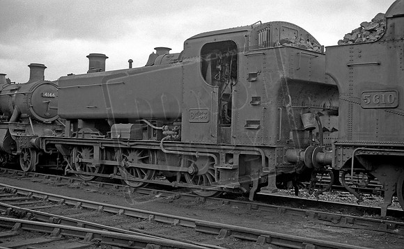 8453 1960s Tondu