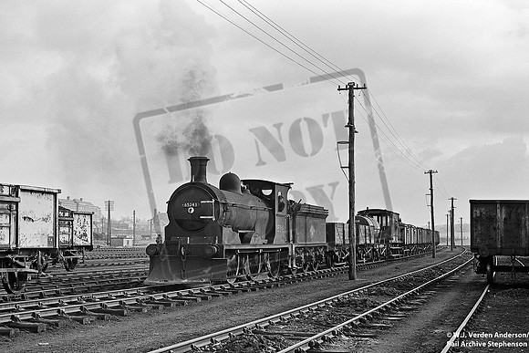 65243 1965-01 Bathgate yard