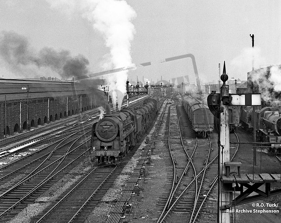 70025 1961-05-22 Cardiff
