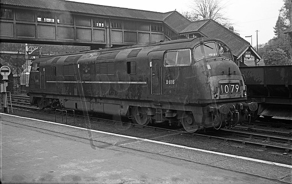D816 1964-11 Exeter Central