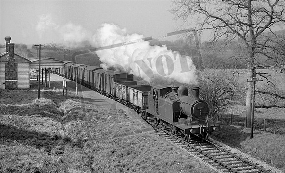 32469 1960 Fittleworth