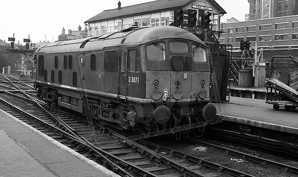 D5071 1963-07-15 London Kings Cross