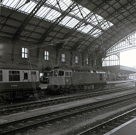 33006 1980-06-14 Bristol TM