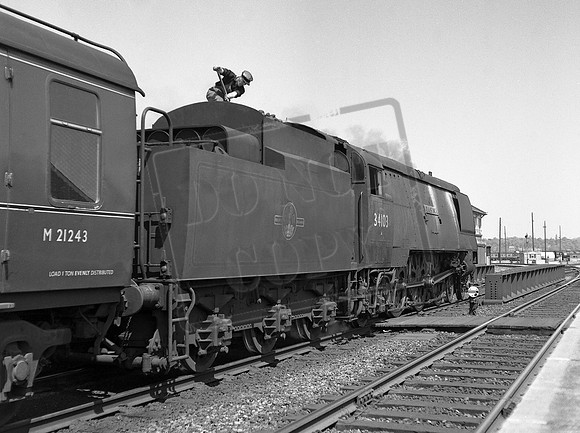 34103 1960s Reading West