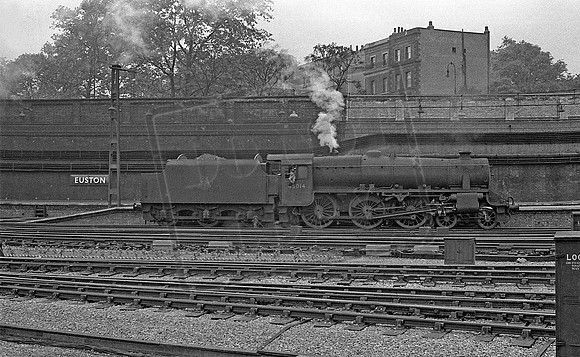 45014 1950s Euston