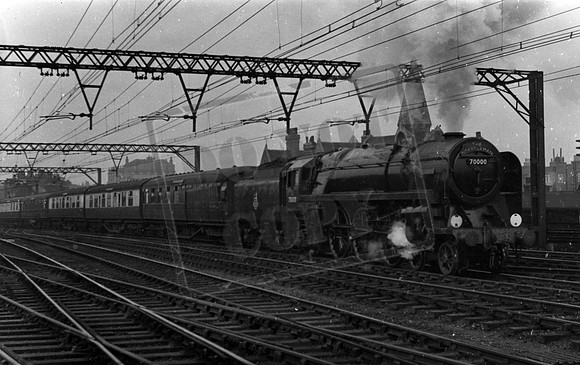 70000 1950s Bethnal Green near Liverpool Street -RObwp-040