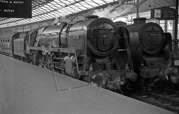 70032 45534 1950s Euston