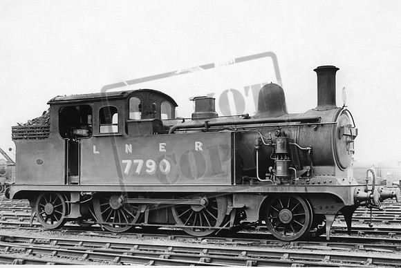 7790 1930s Stratford With Epping destination board in cab