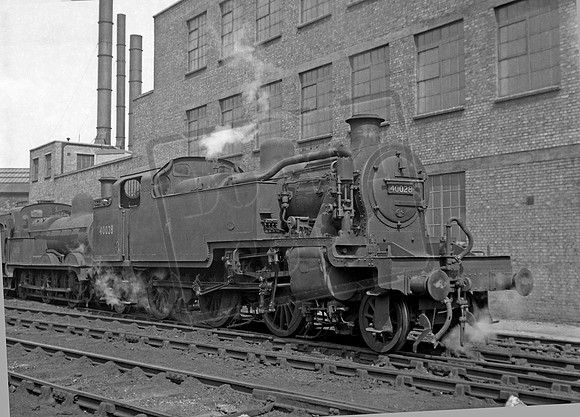 40028 1957 Kentish Town