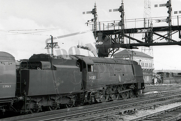 34083 1961-06-10 Ashford