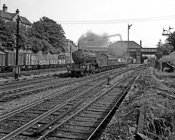 60867 1958-07-07 New Southgate