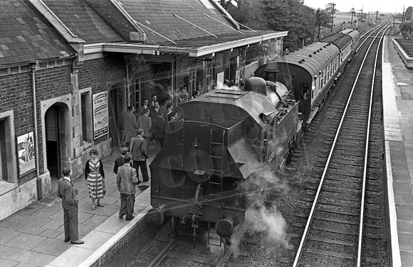 41208 1956-08-25 Yate