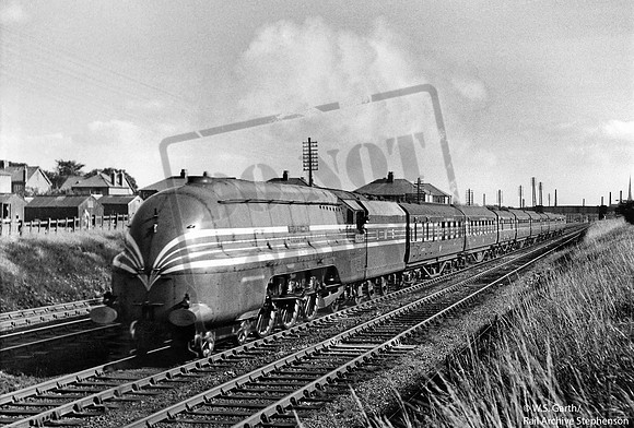 6229(0) 1939-08-17 near Preston