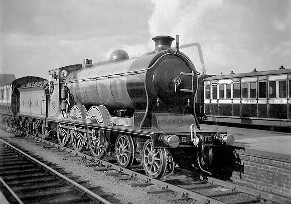 CR 915 1910s Gourock
