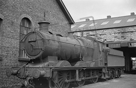 2242 1960s Hereford shed