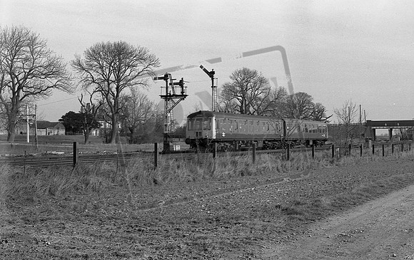 DMU E50020 E56005 1976-02-26 Brocklesby