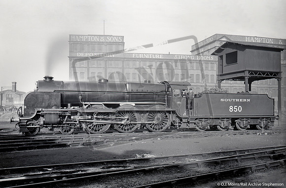 850 1931-11-02 Stewarts Lane Longhedge shed