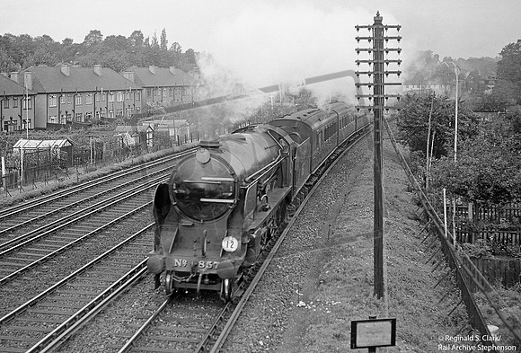 857 1937 between Shortlands and Bromley South
