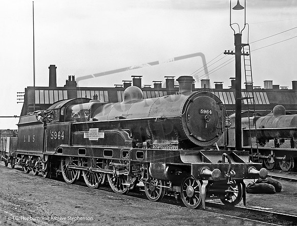 5964 1930s Crewe South shed