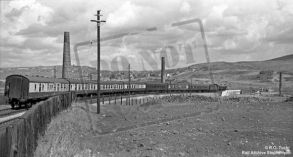 4935 1961-07-15 Landore West Curve