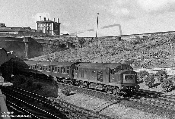 D5909 1966 Holloway Bank