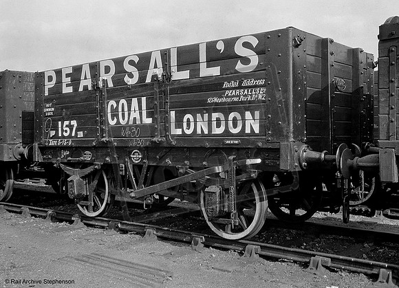 Private Owner wagon Pearsall's 157