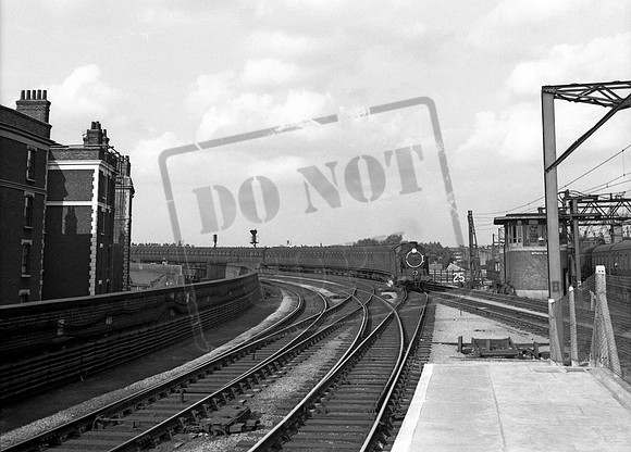 69602 1959-05 Bethnal Green