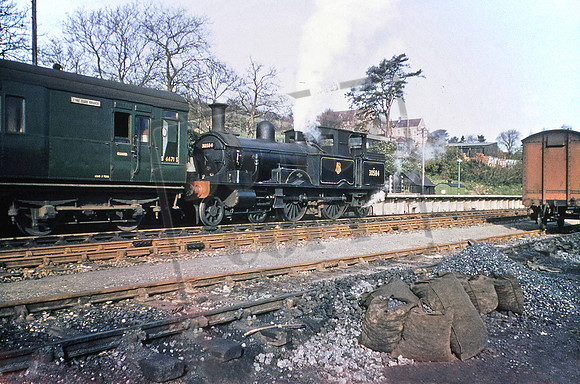 30584 1959-04-11 Lyme Regis